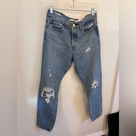 Levi’s Ankle Distressed Jeans size 28 WEDGIE - Picture 3 of 13